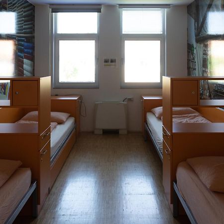 Hostel Pekarna Марібор Номер фото