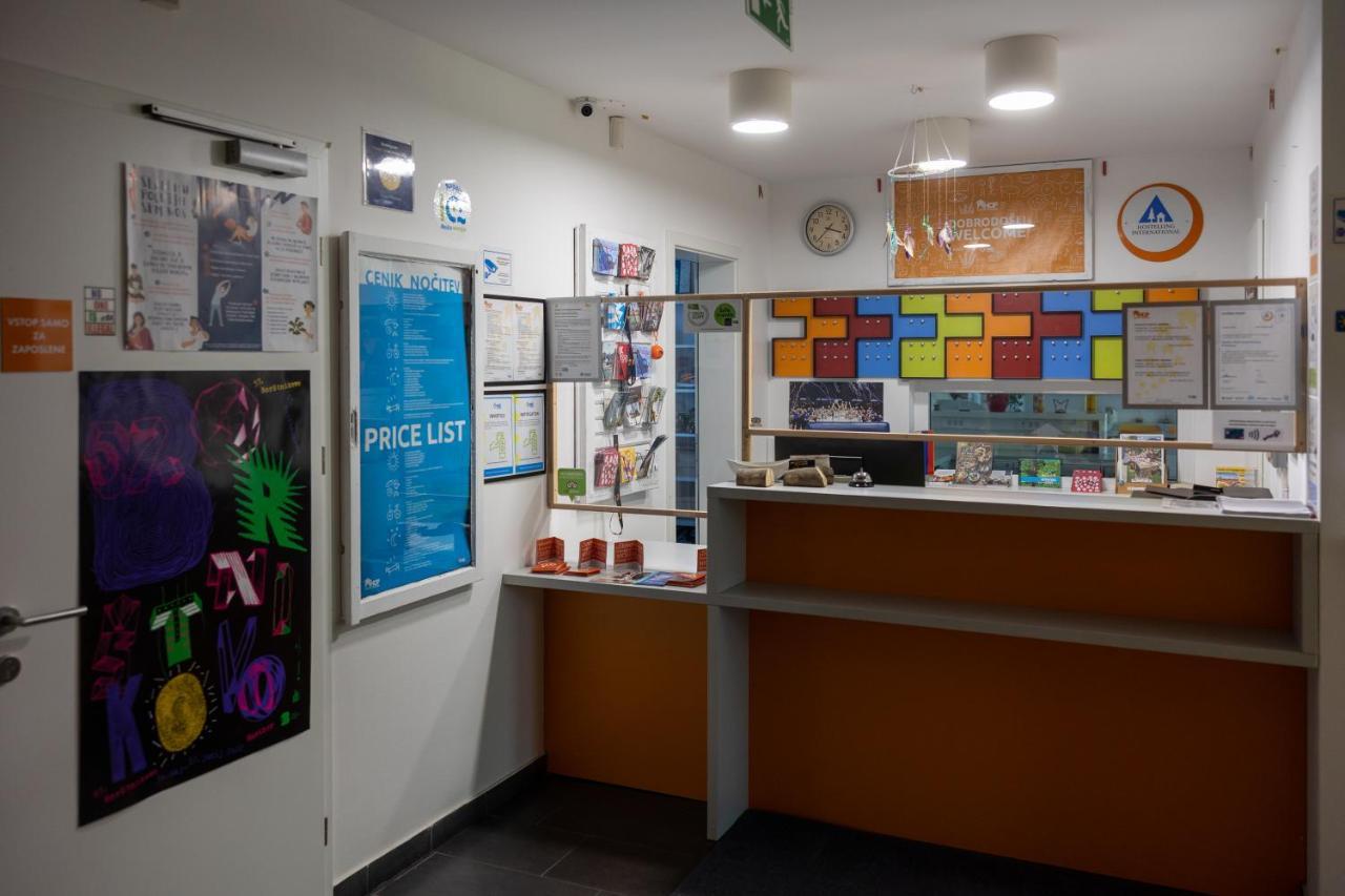 Hostel Pekarna Марібор Екстер'єр фото