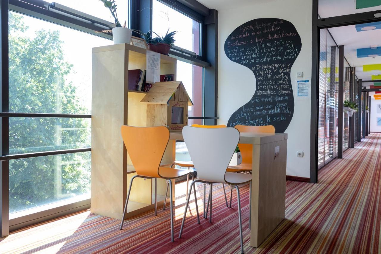 Hostel Pekarna Марібор Екстер'єр фото