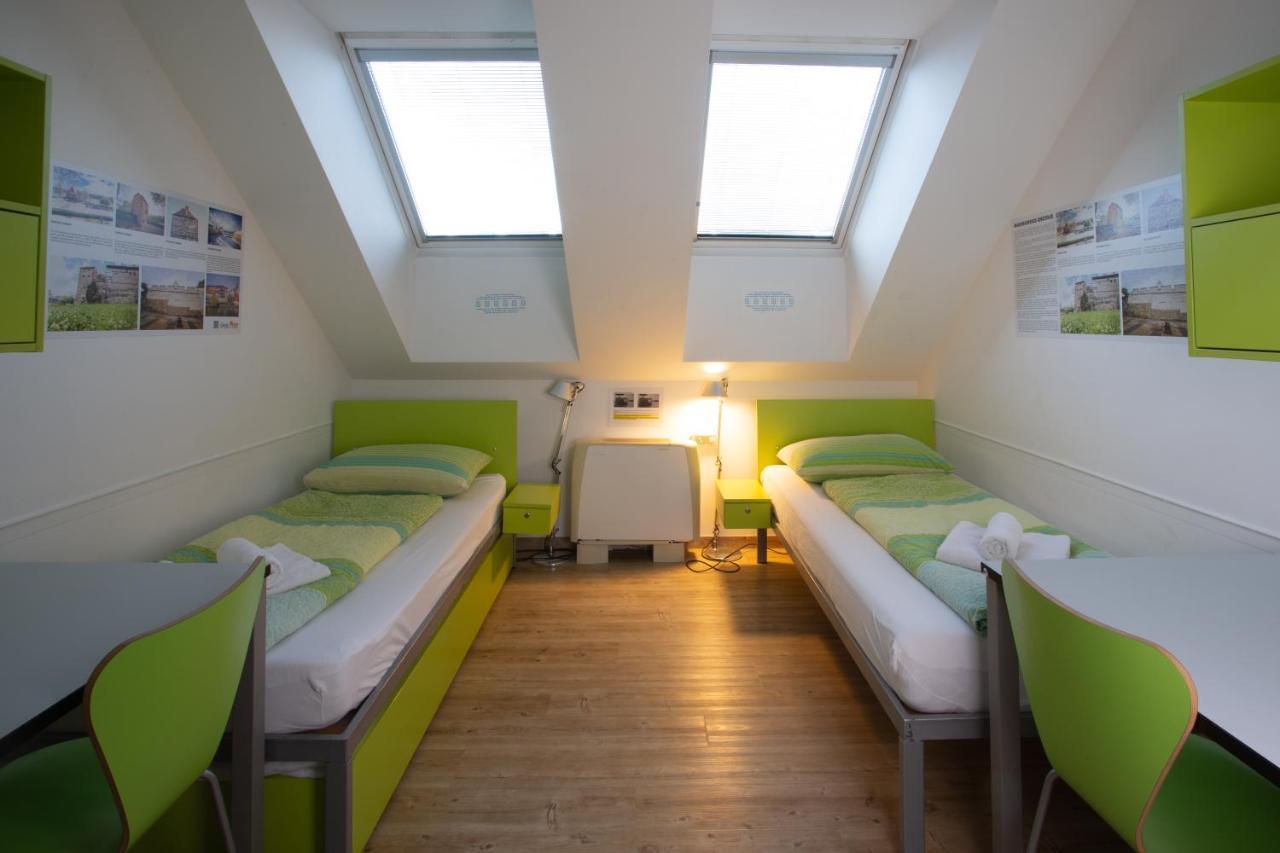 Hostel Pekarna Марібор Екстер'єр фото