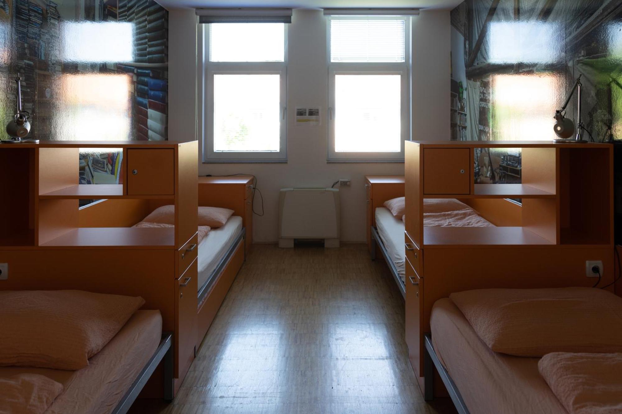 Hostel Pekarna Марібор Номер фото